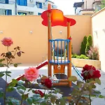 Sunny Complex 阳光海滩