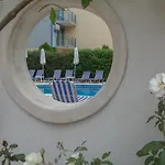 Sunny Complex 阳光海滩