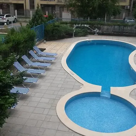Sunny Complex Апарт-отель 3*