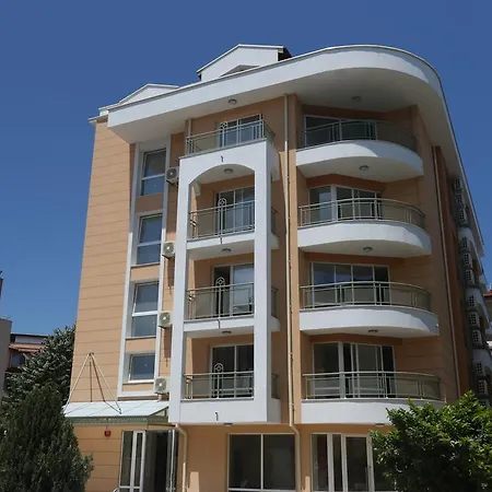 Sunny Complex Apartmanhotel Napospart