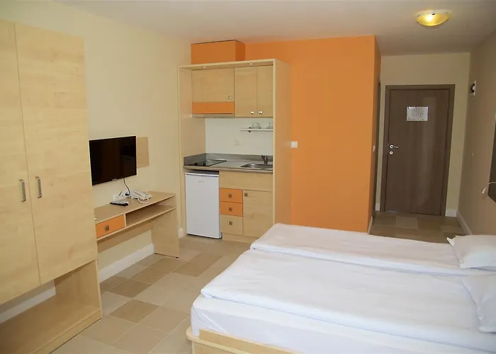 Aparthotel Sunny Complex 3*